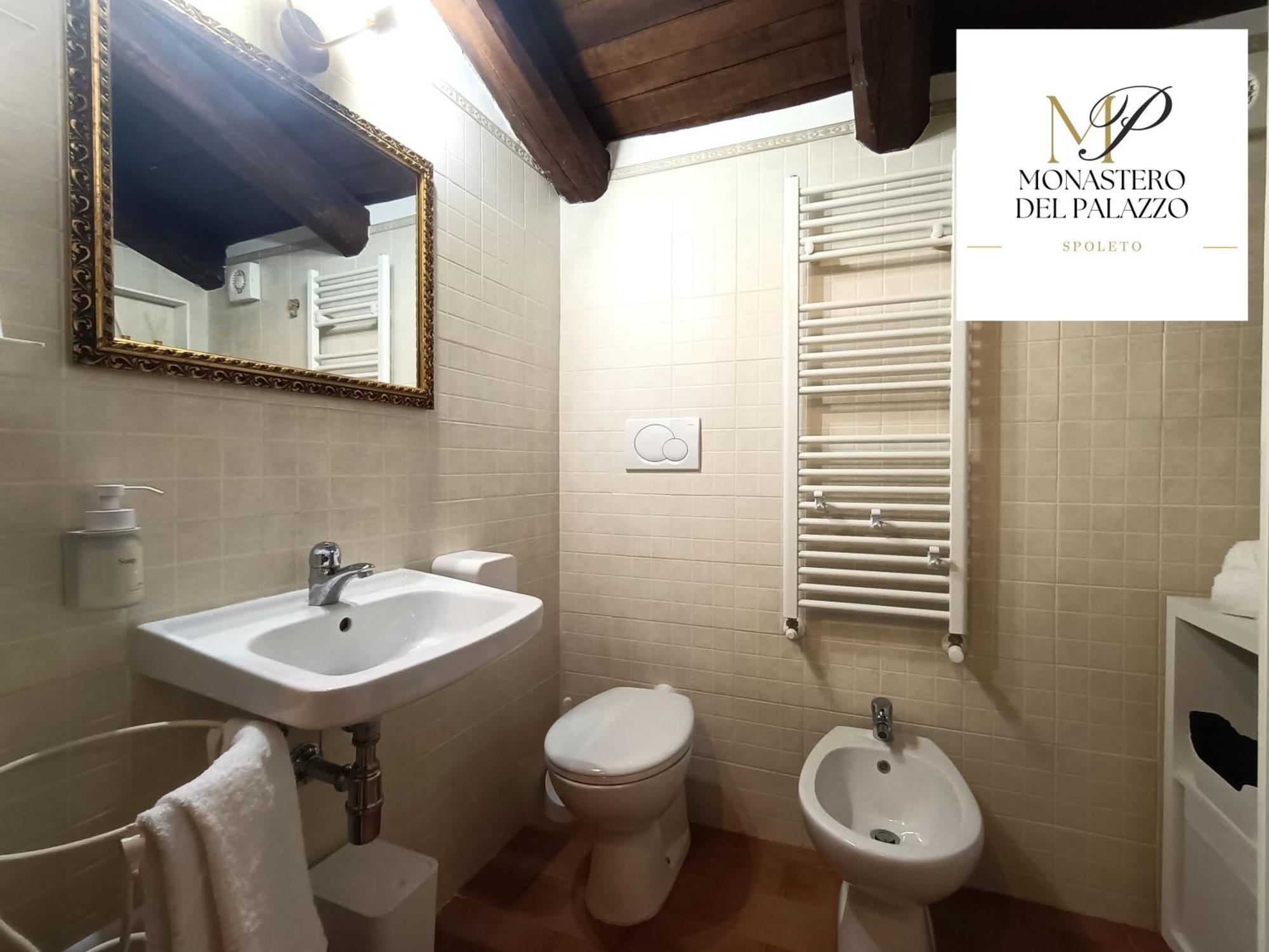 Monastero Del Palazzo Casa Vacanze 스폴레토 외부 사진