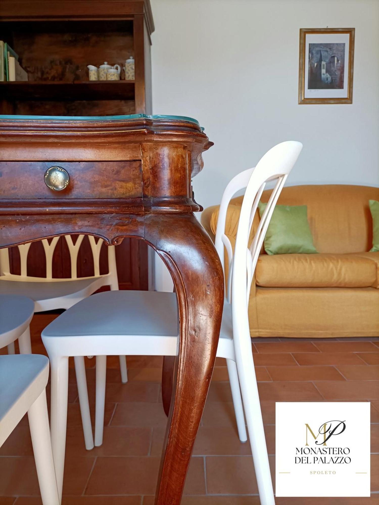 Monastero Del Palazzo Casa Vacanze 스폴레토 외부 사진