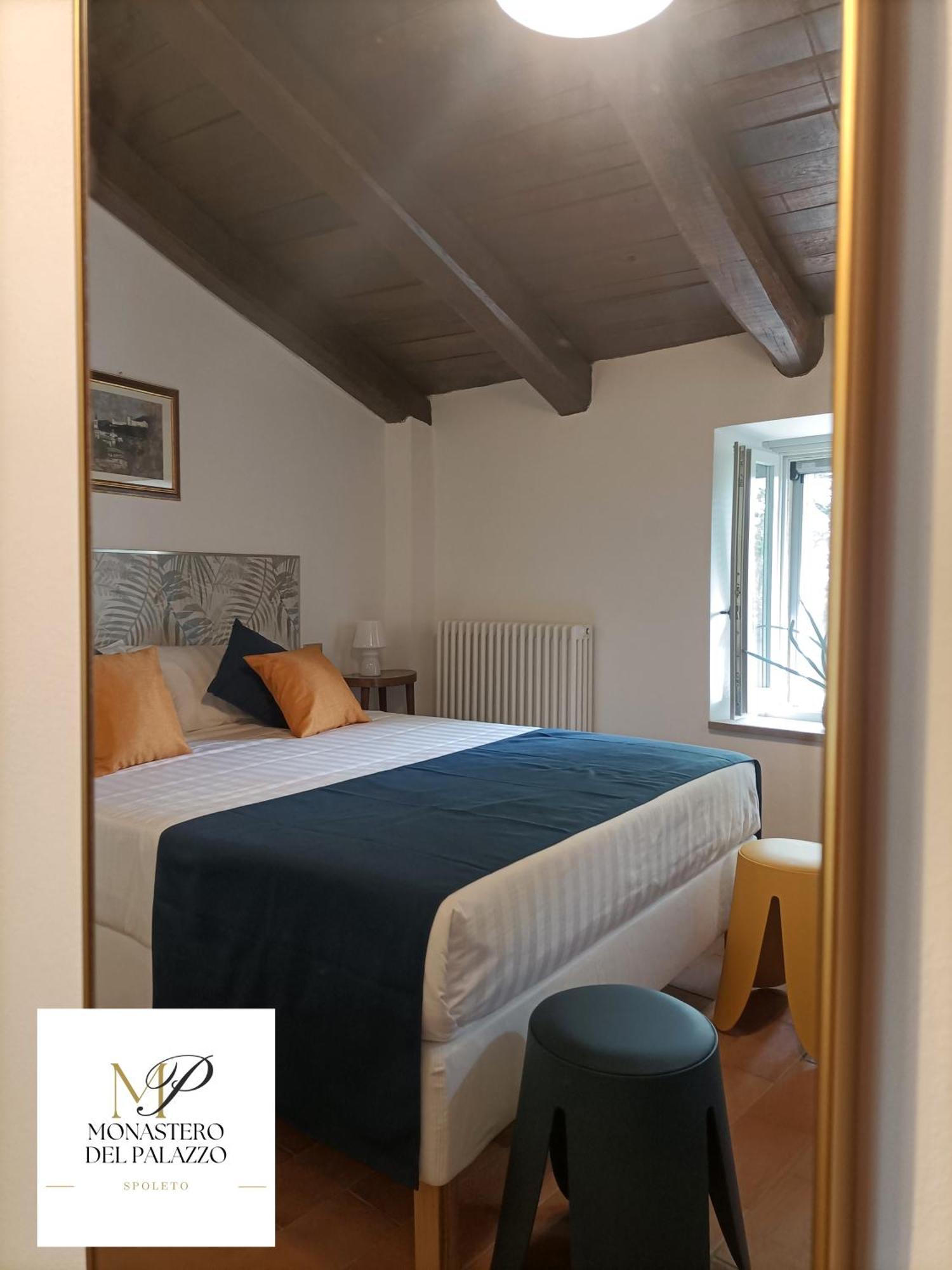 Monastero Del Palazzo Casa Vacanze 스폴레토 외부 사진
